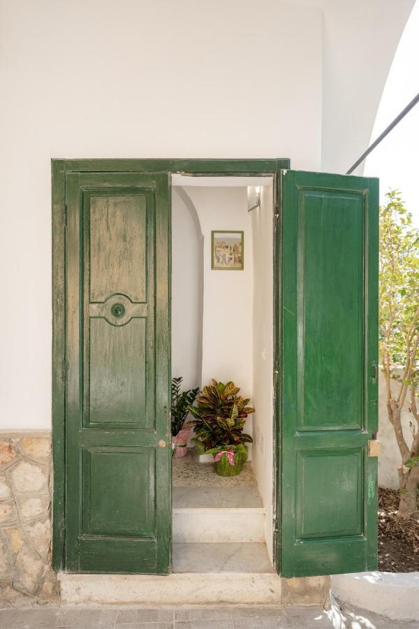 بروسيدا Villa Caterina B&B المظهر الخارجي الصورة