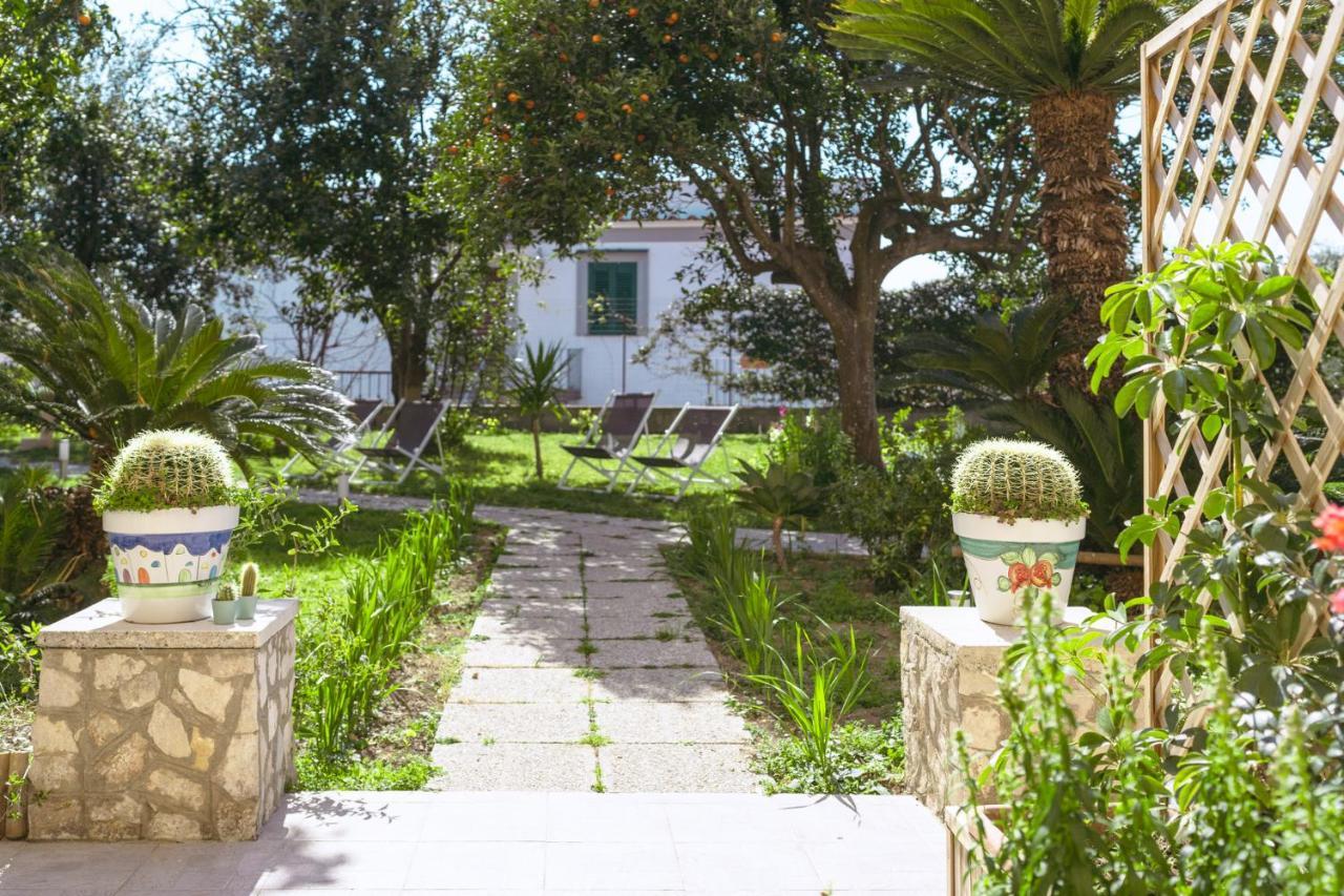 بروسيدا Villa Caterina B&B المظهر الخارجي الصورة