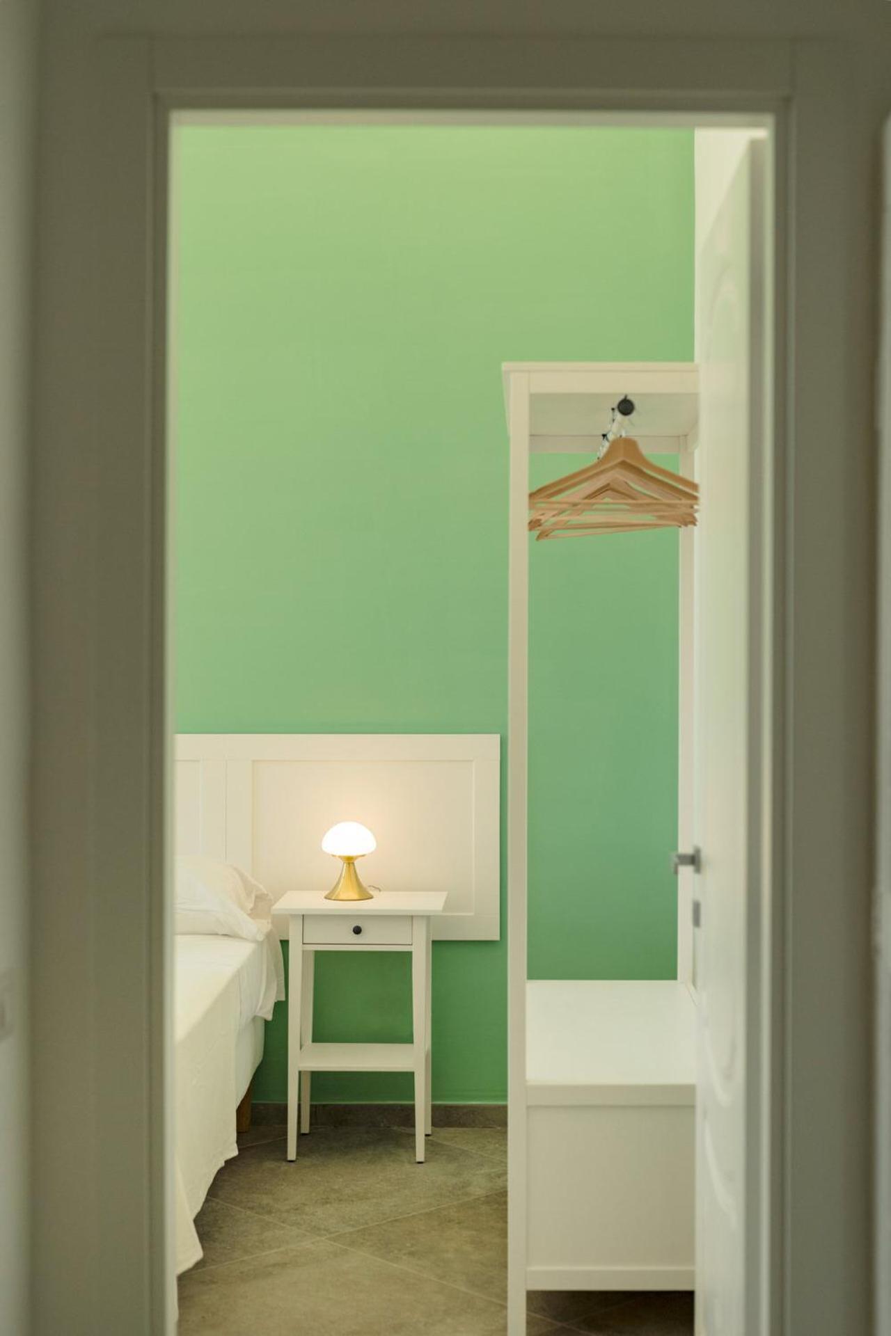 بروسيدا Villa Caterina B&B الغرفة الصورة